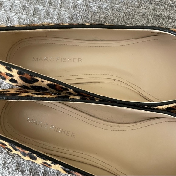 MARC FISHER ANALIALY Pony print flats NW… - Picture 3 of 8